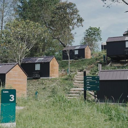 Bobocabin Kaldera, Toba Parmonangan Exterior foto